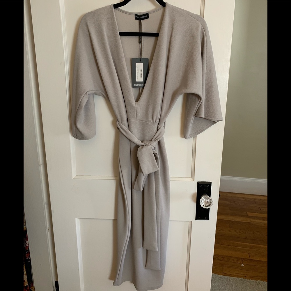 NWT Kimono style midi dress